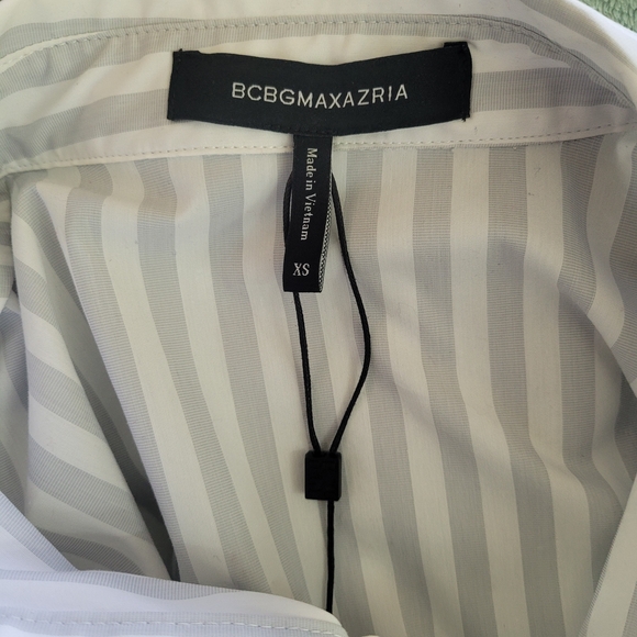 BCBGMAXAZRIA Gray White Striped Boxy Button Up Shirt XS Minimalist - Picture 9 of 10